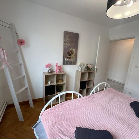 Stef Two Centre Ville 2 Chambres 4Voyageurs Valenciennes Exterior foto
